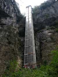 “Wulong Karst: Chongqing’s UNESCO-Kissed Gorge of Dragon‑Bridges, Caves & Mystical Tiankeng Wonders”