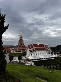 Wat Huay Pla Kang the peace dragons tower 