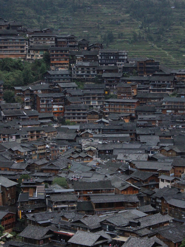 Lookout Above the Sea of Clouds: How Xijiang Turns Time into Landscape