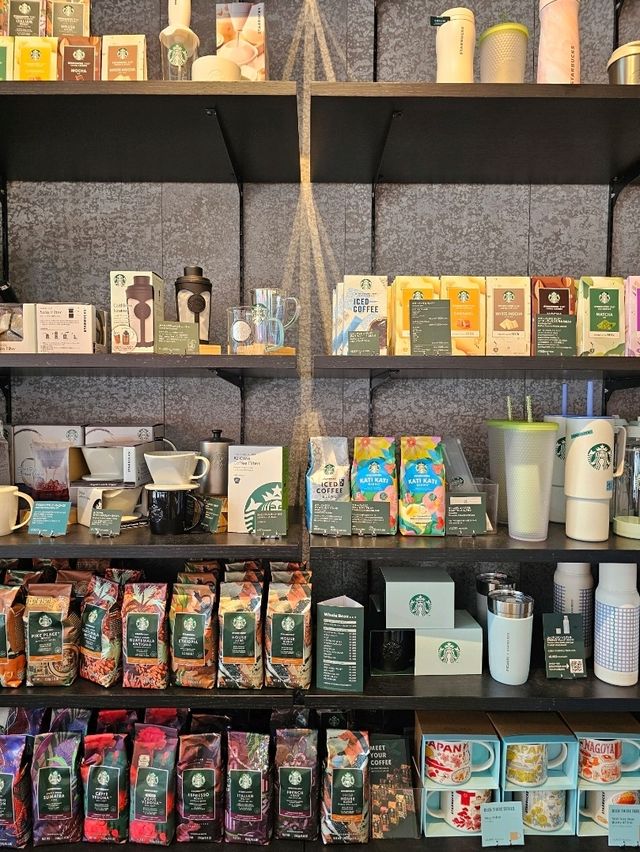 ☕都会のオアシスで過ごすひととき✨スターバックス コーヒー 名古屋グローバルゲート店