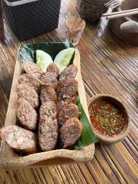 Luang Phabarng with family