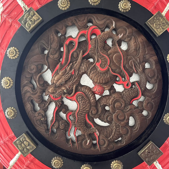 Guardian of Treasures: The Hōzō-mon Gate at Sensō-ji 🏮