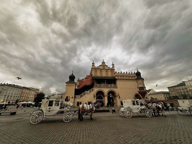 Where History Whispers: My Solo Trip to Kraków