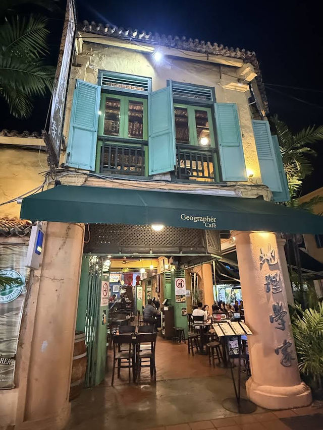 Cultural Vibes and Global Plates at Geographér Cafe, Malacca 