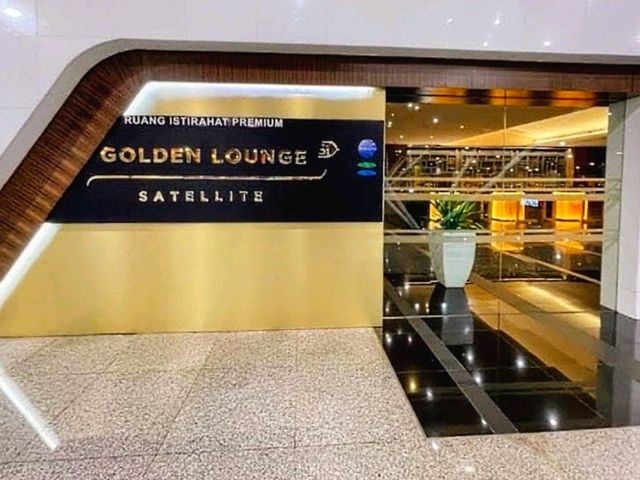 吉隆坡 | ​馬航黃金休息室，吉隆坡機場的奢華綠洲