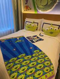 Toy Story Hotel เติมเต็มความฝันวัยเด็ก :)