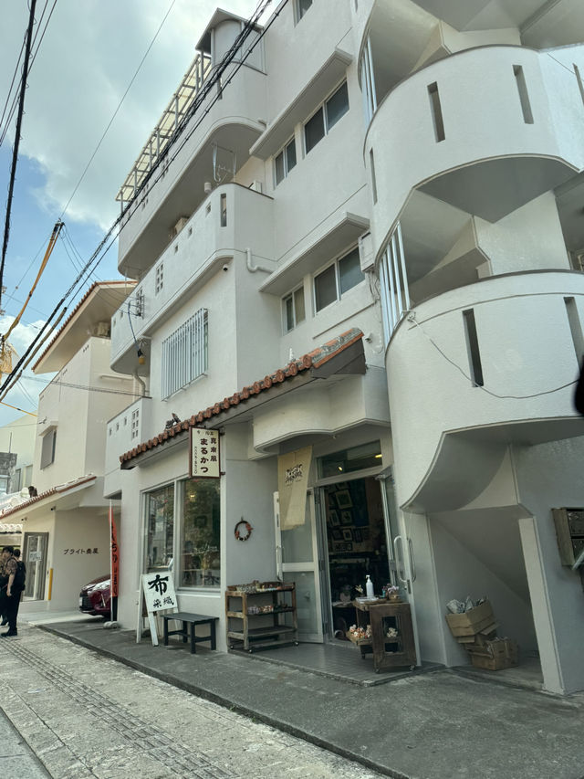 日本沖繩｜壺屋通風獅爺專門店——帶回家的不是陶瓷，而是一種笑著守護的島嶼精神