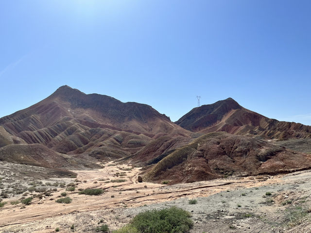  Detailed Guide to 七彩丹霞 – China’s Rainbow Mountains 🌈
