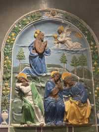 🖼️ Louvre Museum: A Timeless Treasure in the Heart of 