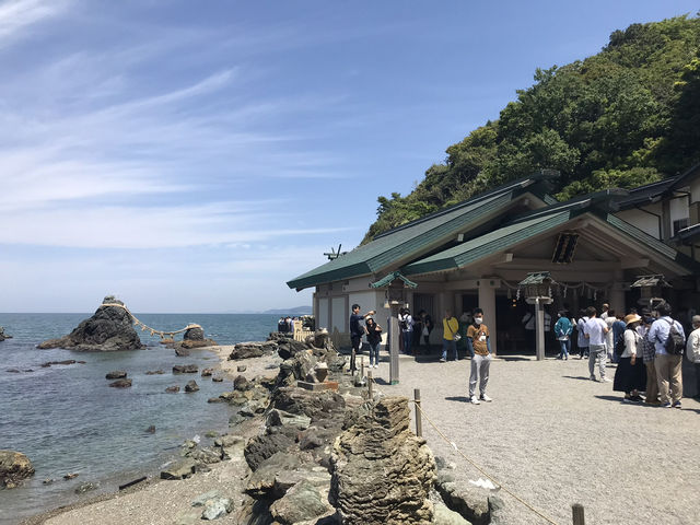 【三重・二見興玉神社🌊】夫婦岩と日の出が織りなす、海の聖なるパワースポット  【三重・二見興玉神社🌊】夫婦岩と日の出が織りなす、海の聖なるパワースポット