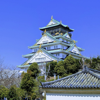 Osaka’s incredibly majestic castle keep! Step into Toyotomi Hideyoshi’s golden dream: a must-see Kansai photo-spot guide for first-time visitors.