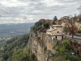 In-Depth Travel Guide to Orvieto | The City in the Sky on Volcanic Rock, Exploring One of Italy's Most Beautiful Medieval Towns.