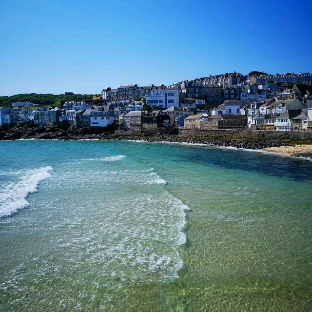 Cornwall: Coastal Wonders & Cultural Charm