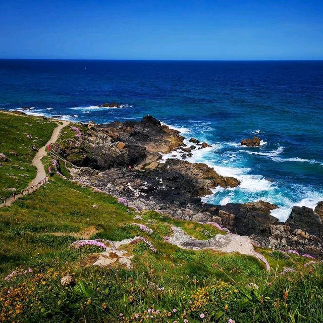 Cornwall: Coastal Wonders & Cultural Charm