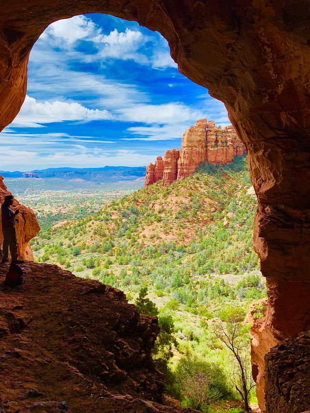 Sedona's Red Rock Splendor and Spiritual Bliss