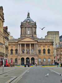 Explore Liverpool: The City of Music, Culture, and Flavor! 🎶🍽️