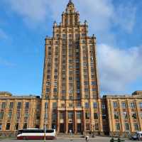 Springtime Charm in Riga – Blossoms, Architecture, and River Breezes