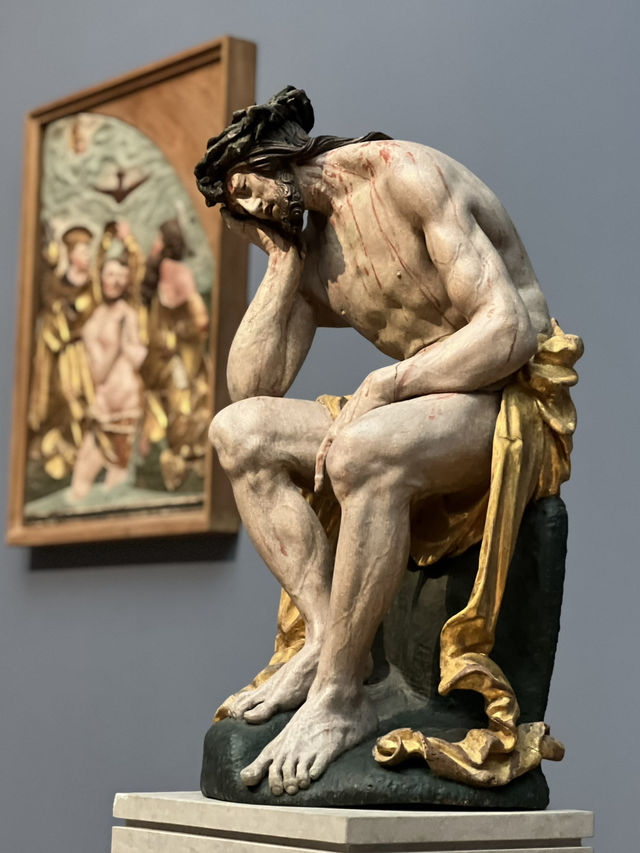 Where Art Meets Timeless Beauty 🏛️🇩🇪