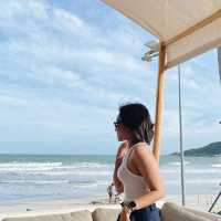 หาดริ้นไม่ใช่แค่ทะเล แต่มี Sand & Tanให้ชิลด้วย😋🌊