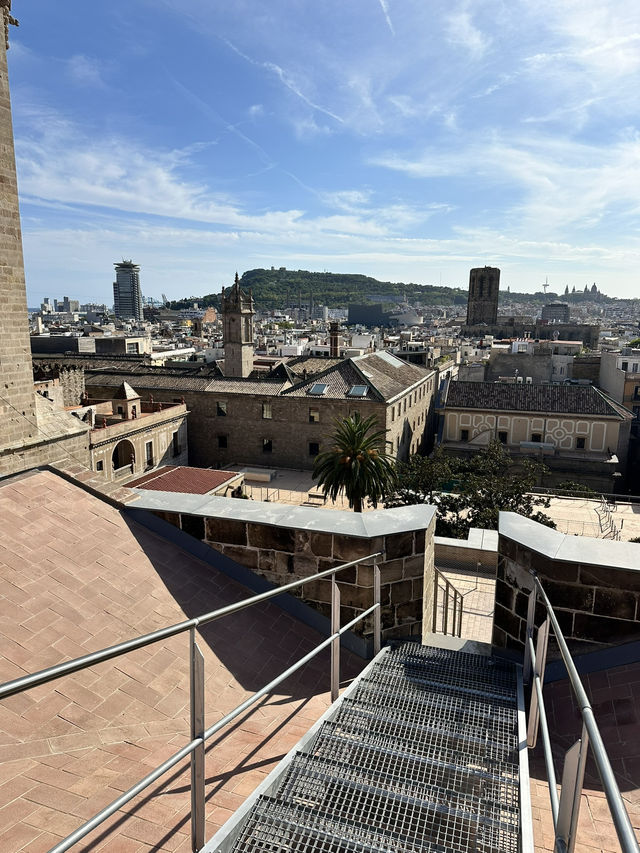 Wandering Through Barcelona’s Timeless Gothic Quarter Wandering Through Barcelona’s Timeless Gothic Quarter