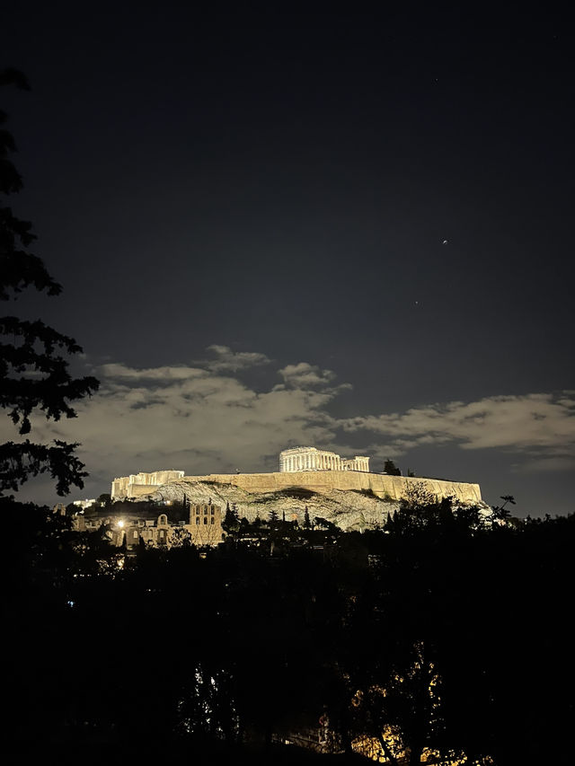 🏛️ Athens History – From Ancient Glory to Modern Life 🌿✨