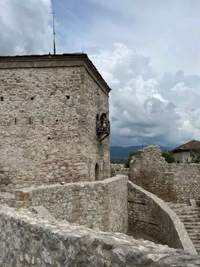 Momčilov Grad: The Legend and Fortress of Pirot