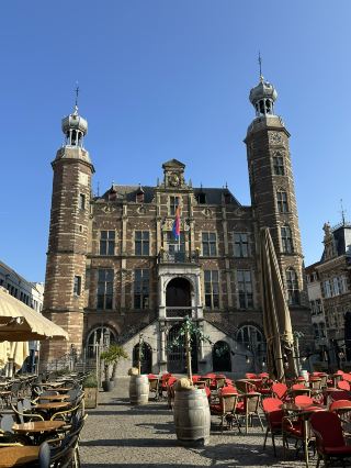 Venlo: Where Sundays Come Alive and Every Street Feels Like a Getaway ✨