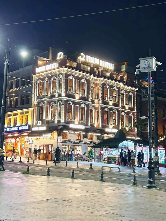 Istanbul: A City of Different Colours