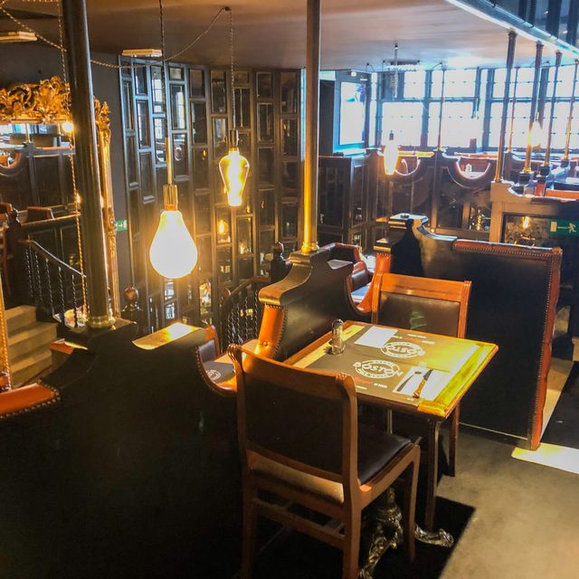 布魯塞爾🇧🇪名店街之中性價比高的西餐