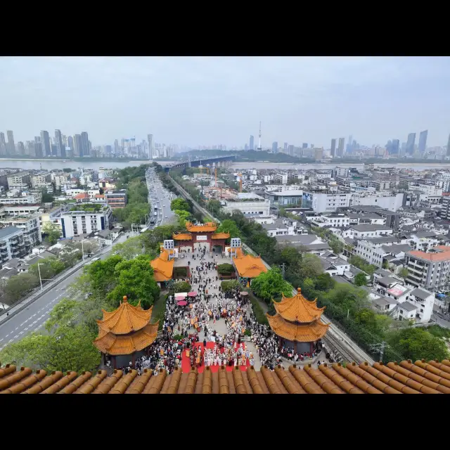 Wuhan 🇨🇳 Hubei 