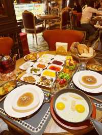 🍨🥮Dine in LUXURY!😍 Livant Coffee, Xinjiang