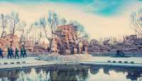 甘肅酒泉有一處西漢勝跡，有2000多年歷史