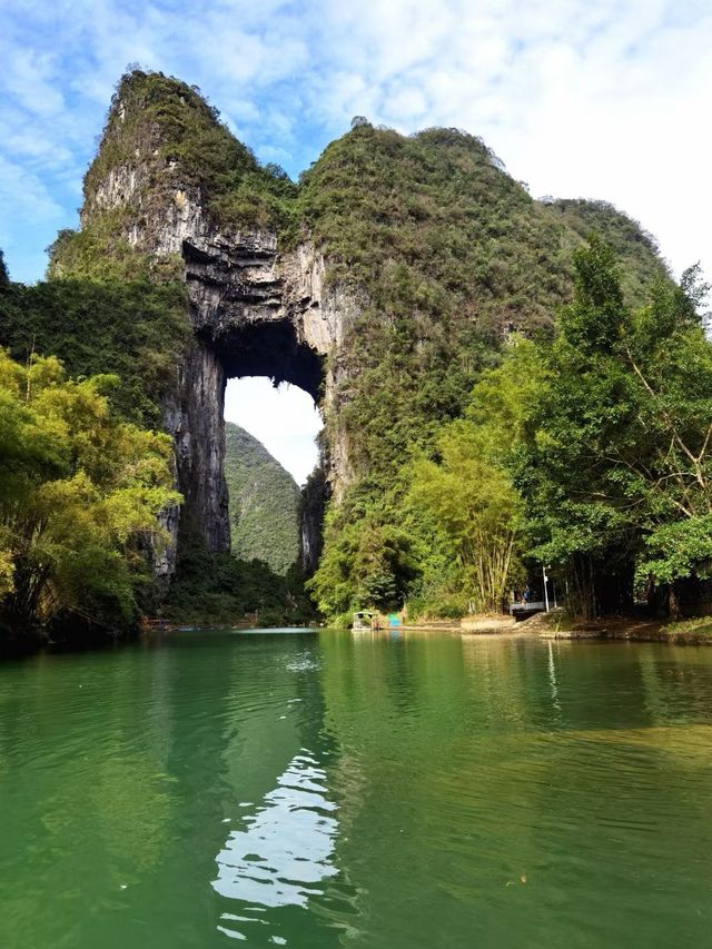 廣西羅城天門山，一個世外桃源的地方，山上藏著一個神奇的溶洞