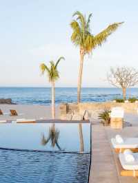 🌴🛏️ Cabo's Chileno Bay Resort: A Slice of Paradise 🌊