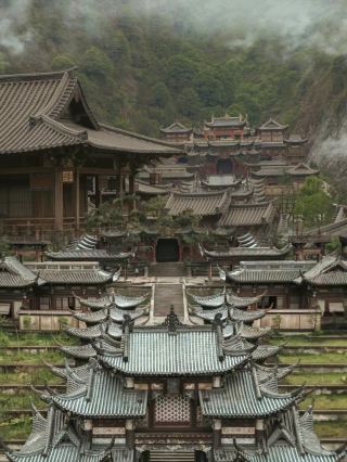 It's amazing, "celestial beings" gather here to cultivate for a reason!