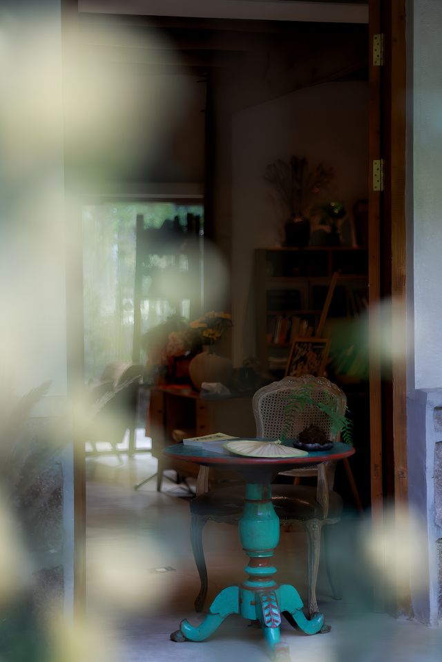 層層疊疊  鬱鬱蔥蔥的度假小屋   西璞