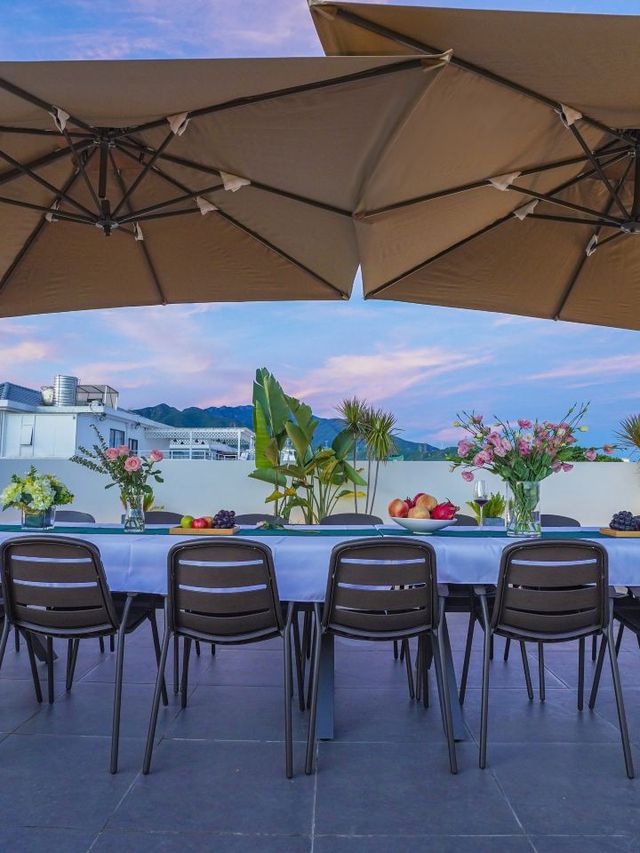 🌟 Shenzhen's Seaside Retreat: Discover Minimalist Luxury 🌊
