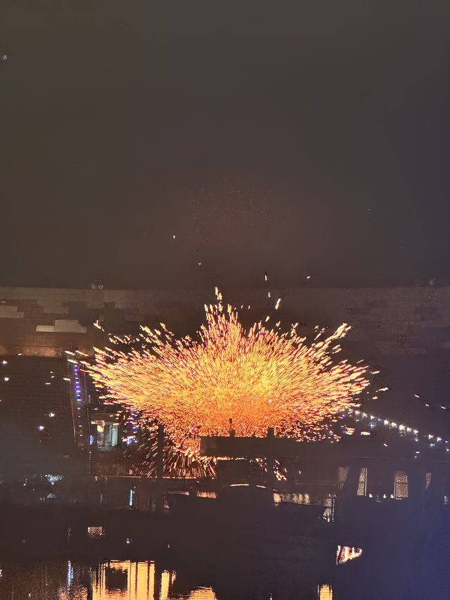 欢乐海岸ctiy 不ctiy再看烟花秀水乡街区
