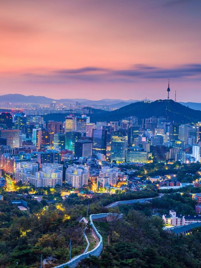 🌟 Seoul's Top Spots: Culture, Thrills & Views! 🏯🎢🌆