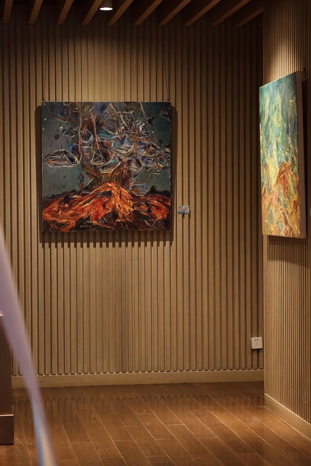 西安看展拍照｜酒店裡的藝術世界。