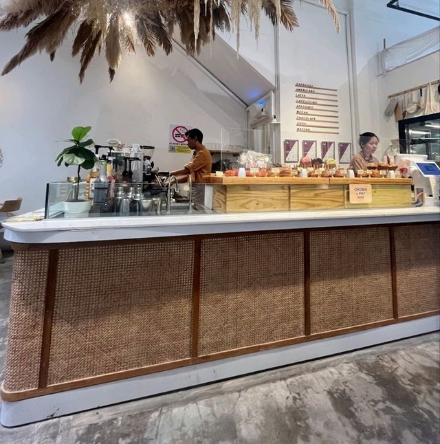Great aesthetic cafe