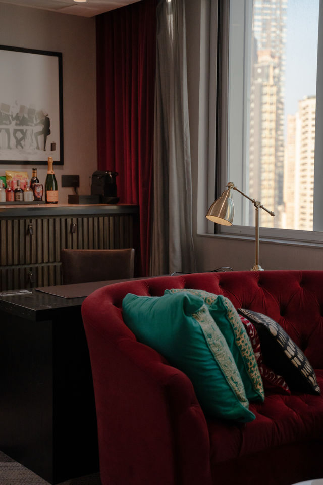 住在中環Ovolo，與復古港風適配