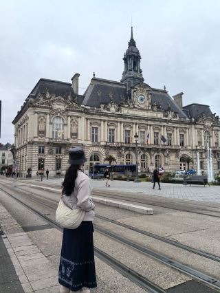 This small French city is the French life you've been dreaming of!