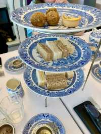 Tea, Treats & Timeless Design: Glasgow’s Willow Tea Rooms