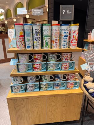 Osaka Airport Shopping | Discovering Starbucks Exclusive Cups