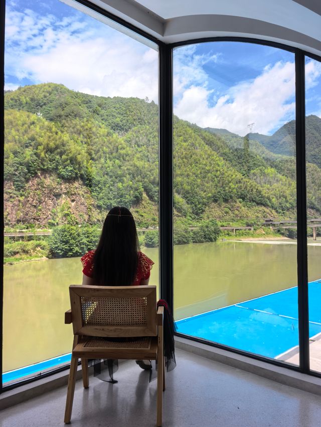 江浙滬暑假遊住進天空中的那片雲
