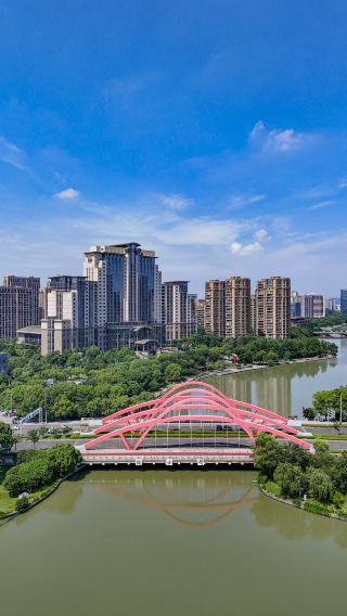 This landmark hotel in Ningbo now has a new name
