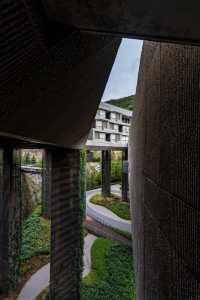 南京園博園悅榕莊:崖壁間的禪意溫湯秘境