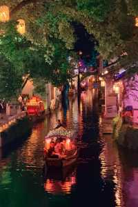夜泊周莊 | 千盞紅燈入夢來，枕水而眠超治癒