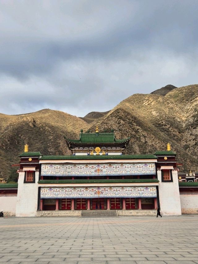 A Tourist's Perspective on Labrang Monastery